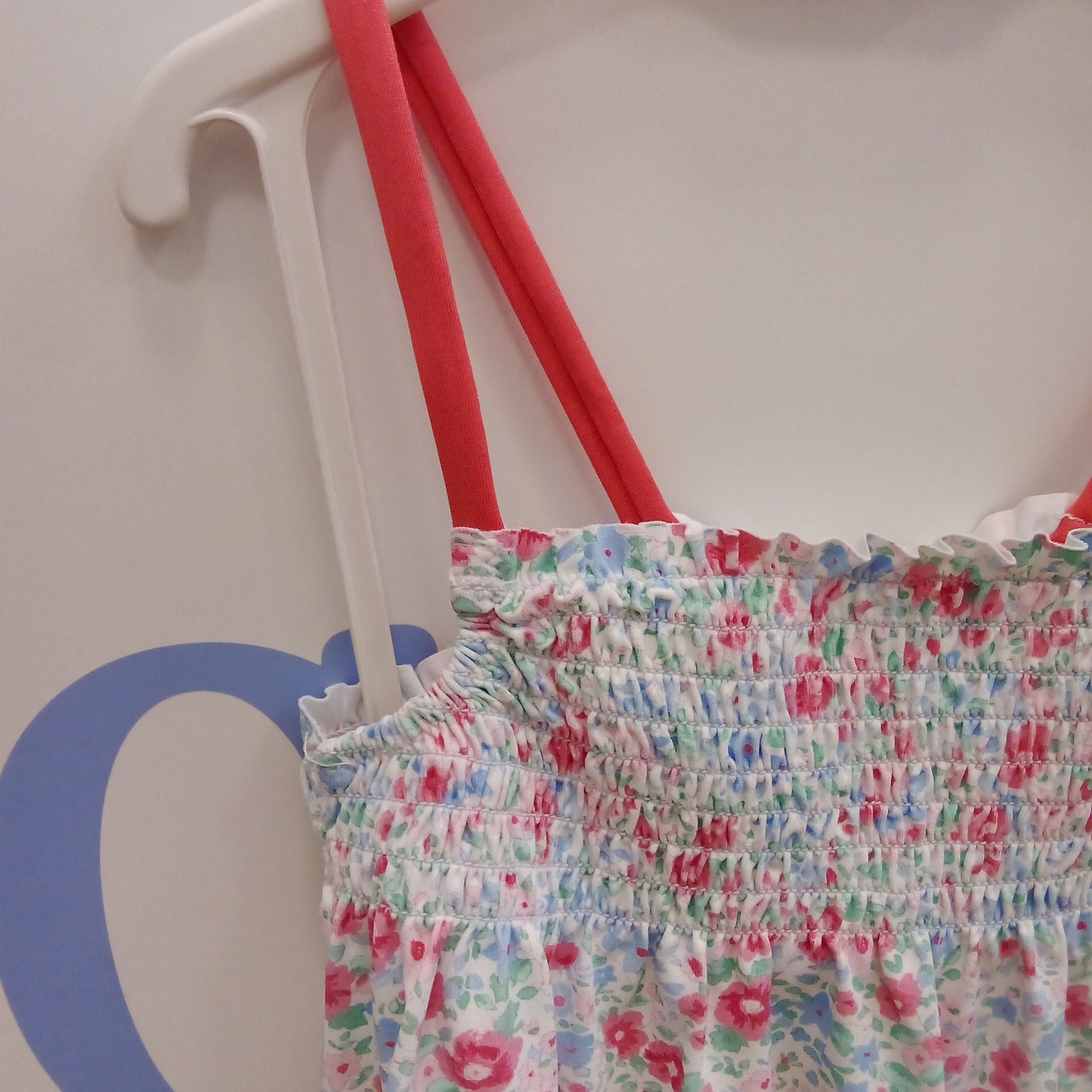 Vestido playa flores coral