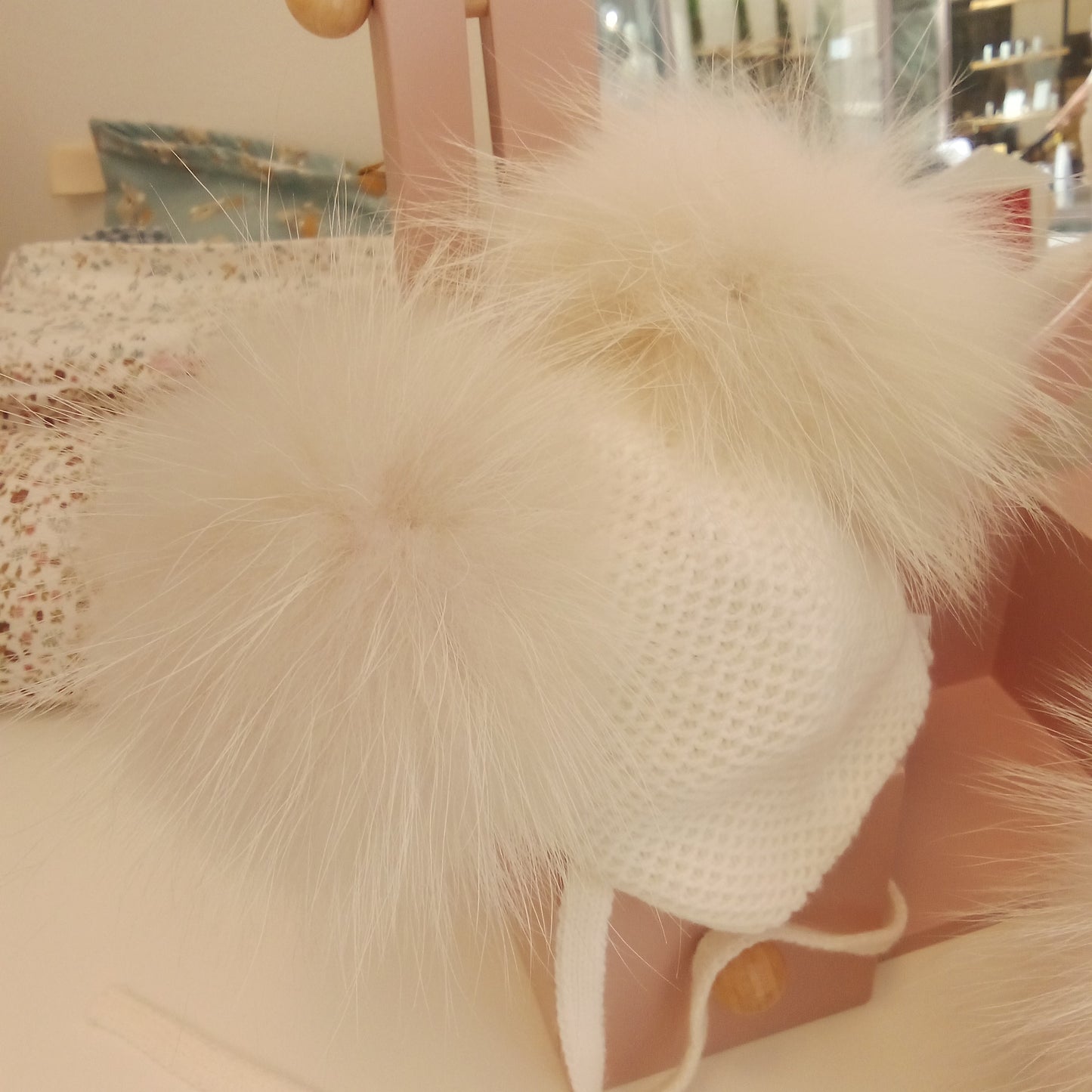 Gorro doble pompón pelo natural