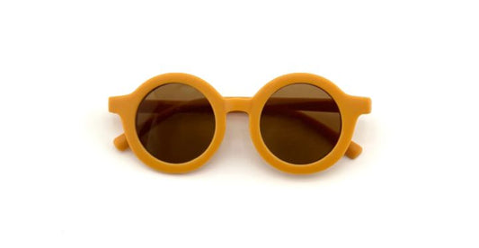 Gafas de sol mostaza