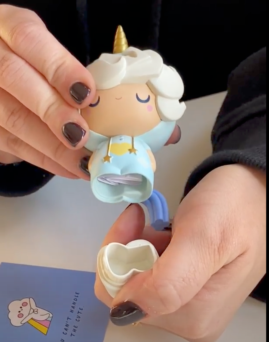 Momiji wishing dolls